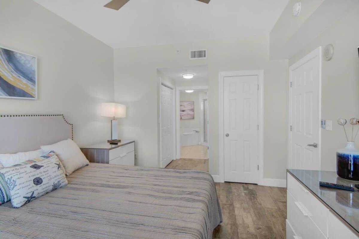 Brightly Furnished Beachfront Condominium By Brightwild Panama City Beach Exterior foto