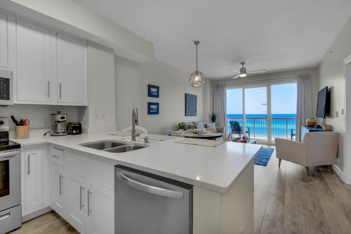 Brightly Furnished Beachfront Condominium By Brightwild Panama City Beach Exterior foto