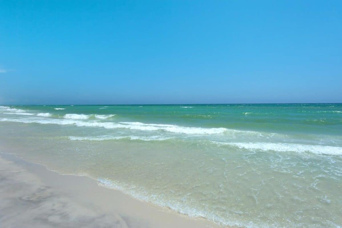 Brightly Furnished Beachfront Condominium By Brightwild Panama City Beach Exterior foto